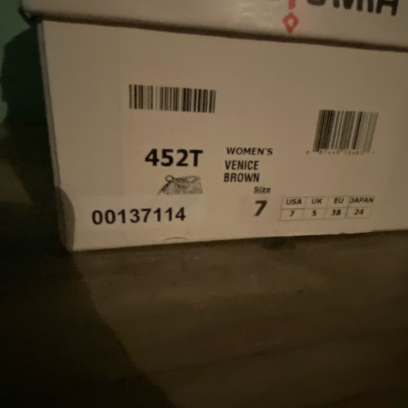 Minnetonka Venice ankle boot. Size 7 - Picture 7 of 7